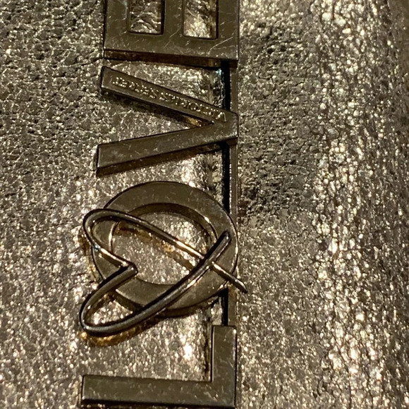 VICTORIA’S Secret shimmer phone wallet, golden - Picture 13 of 16